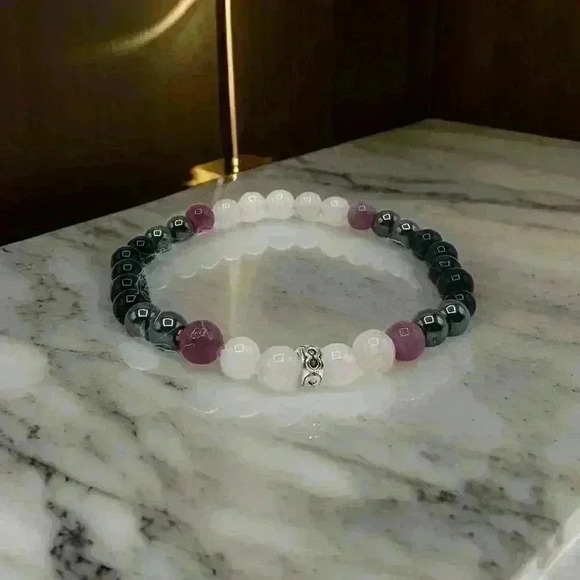 Black, Violet & Pink 6mm Stones beaded Bracelet - Picture 2 of 6